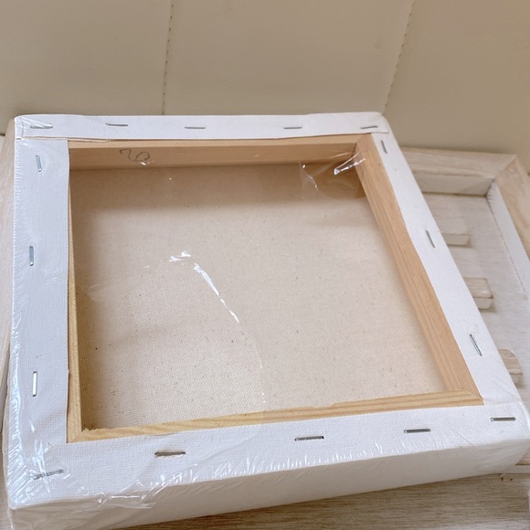 Artistry Canvas Bundle - Picture 4 of 4